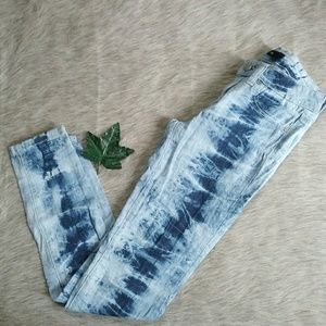 Joe's Jeans Acid Wash Tie-Dye Blue Skinny Jegging